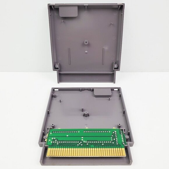 1942 NES Nintendo Video Game Cart. + Sleeve Capcom Authentic Tested - Picture 3 of 12